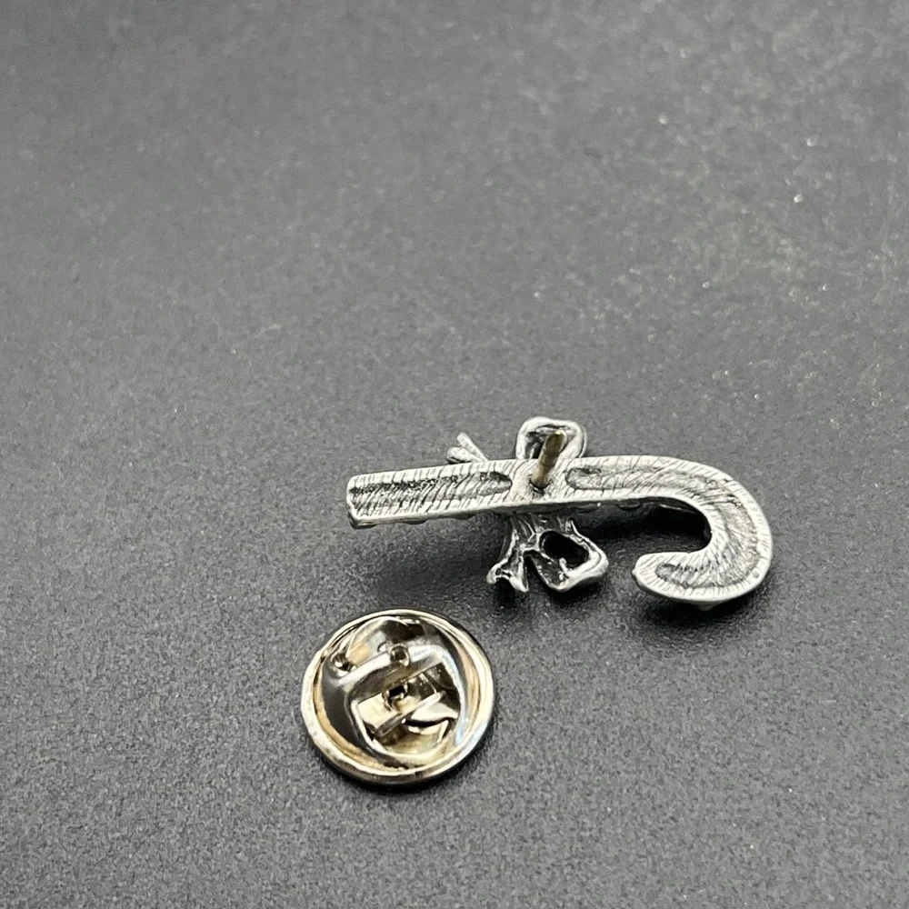 Silver Tone Candy Cane‎ Bow Christmas Holiday Lapel Hat Pin